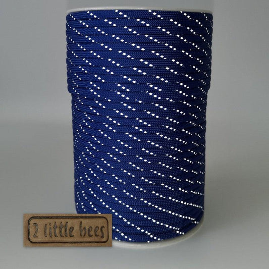 4mm blue reflective paracord. 7 Strand