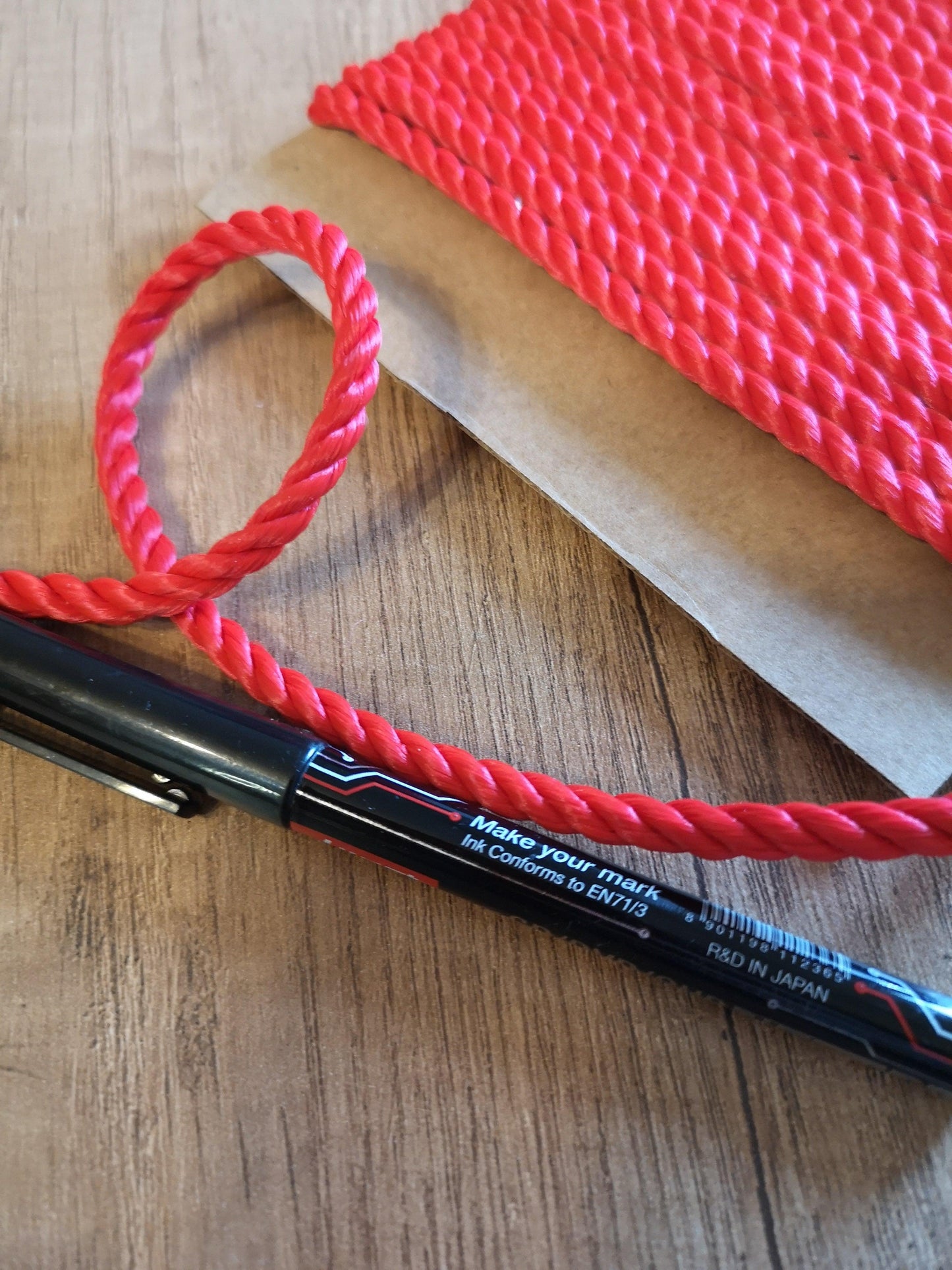 6mm Twisted Rope. Red