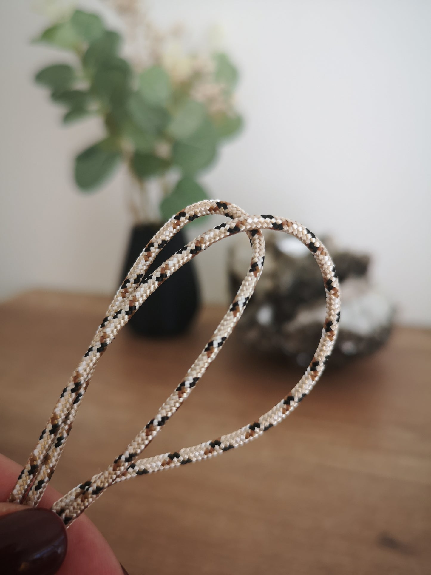 2mm paracord. Sand brown