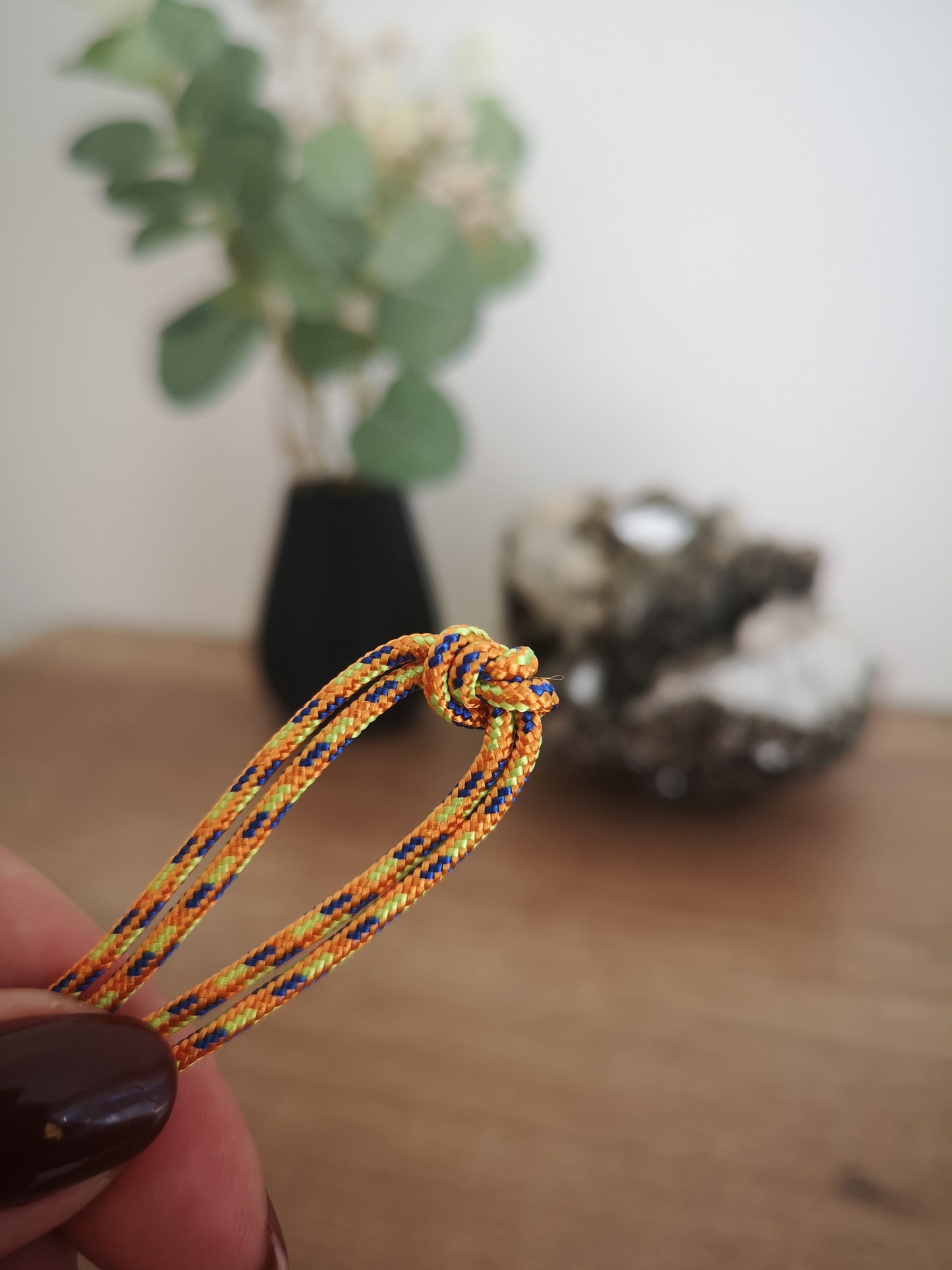 2mm paracord. Orange/yellow