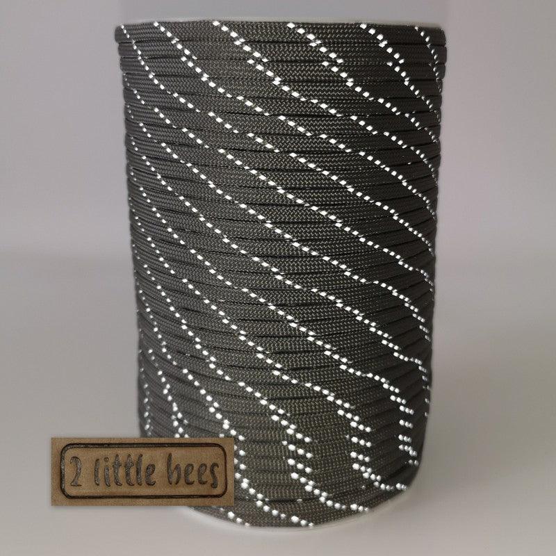 4mm black reflective paracord. 7 Strand