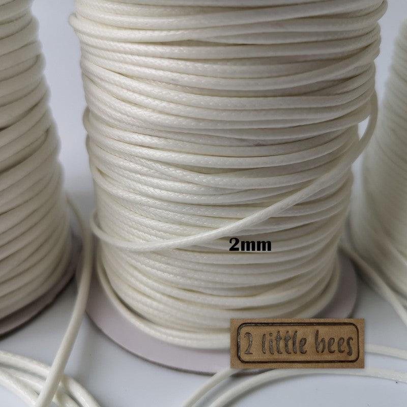 Waxed Polyester Cord. White - 2 little bees