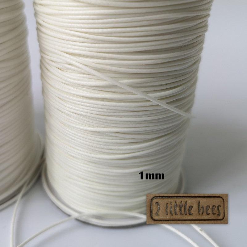 Waxed Polyester Cord. White - 2 little bees