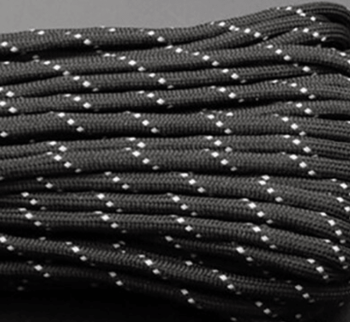 4mm black reflective paracord. 7 Strand - 2 little bees