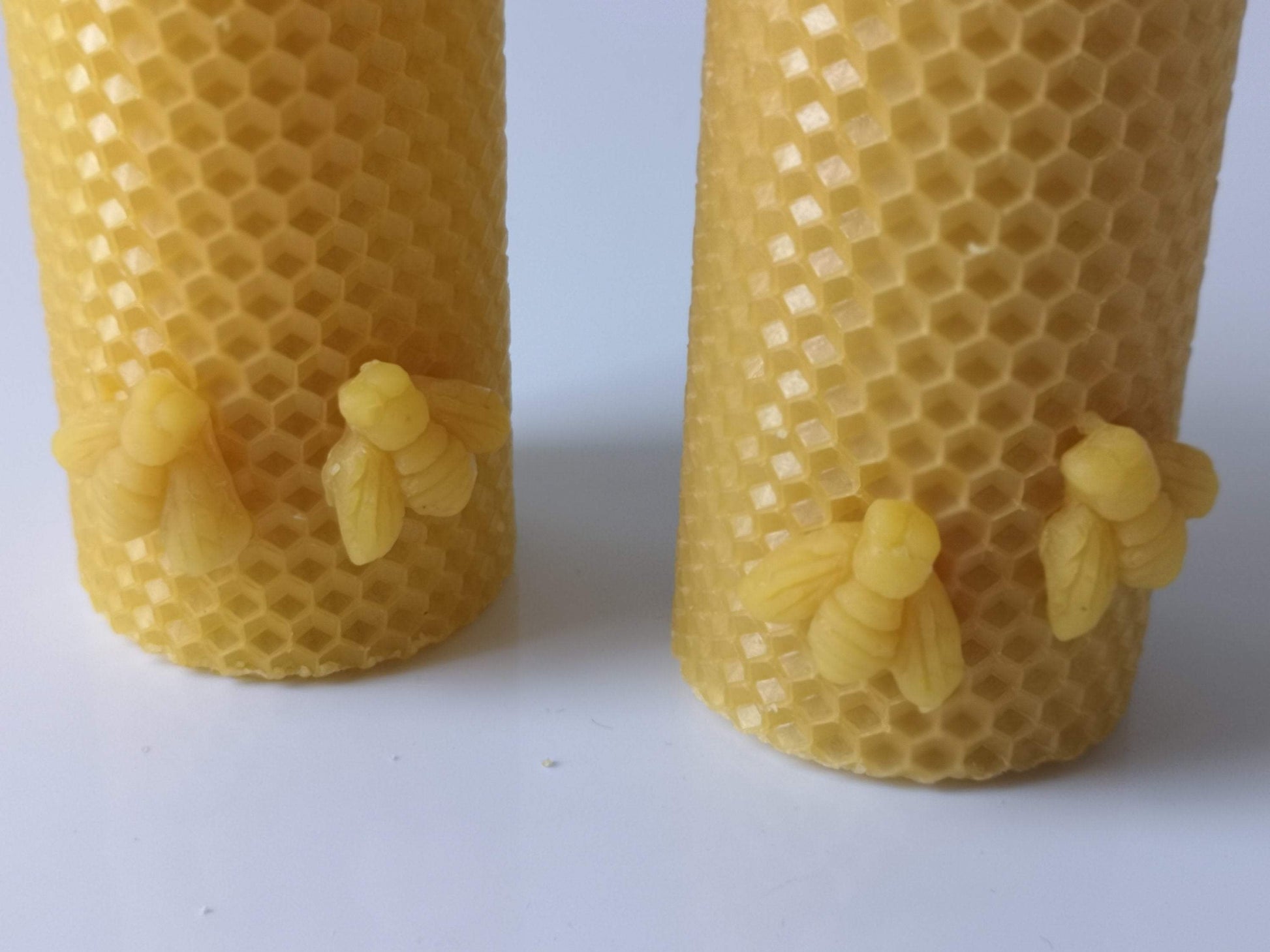 2x 13cm Large Beeswax Candles. Christmas - 2 little bees