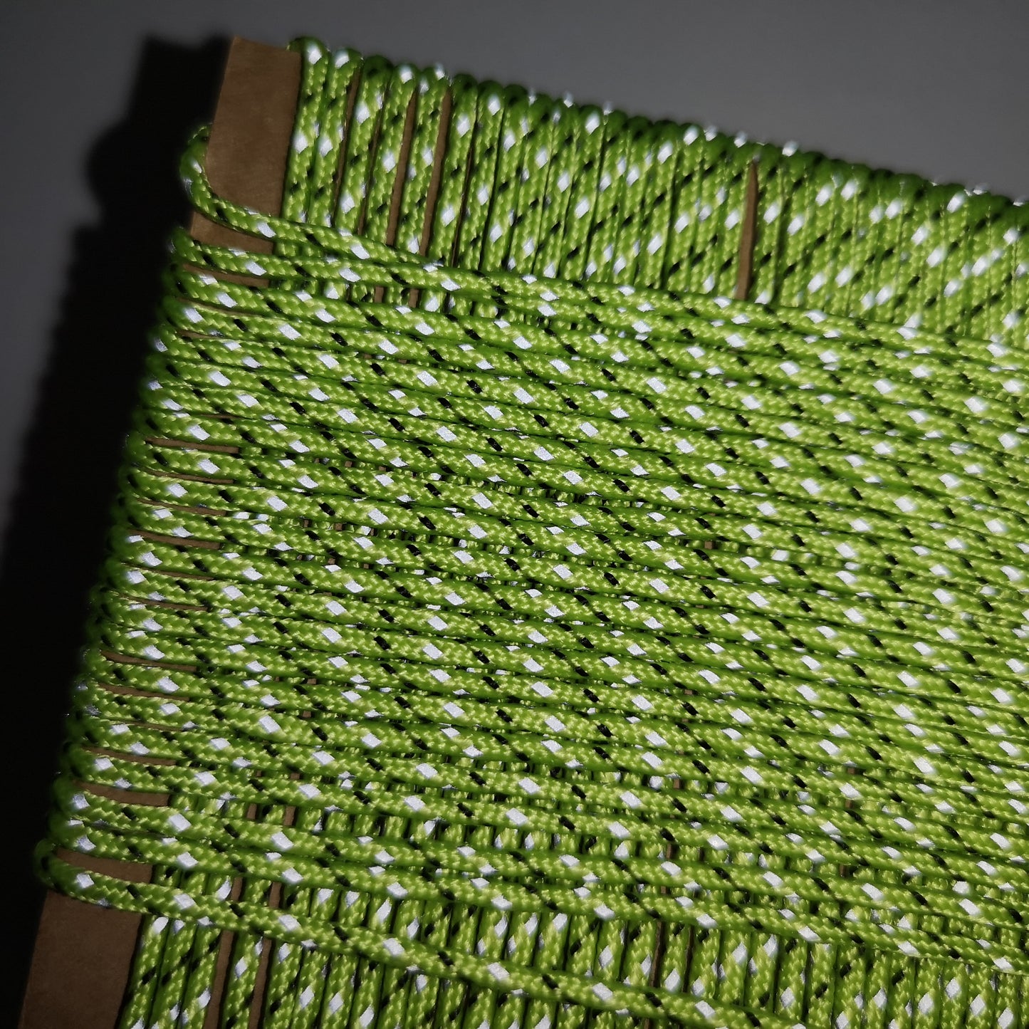 2mm green reflective paracord