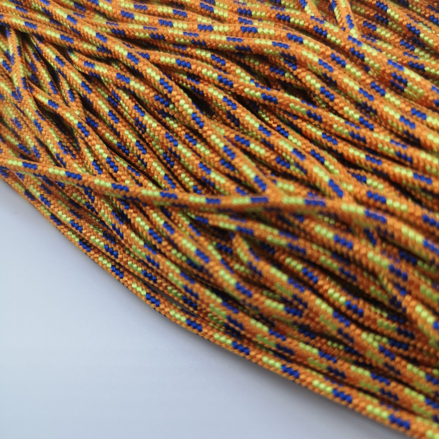 2mm paracord. Orange/yellow
