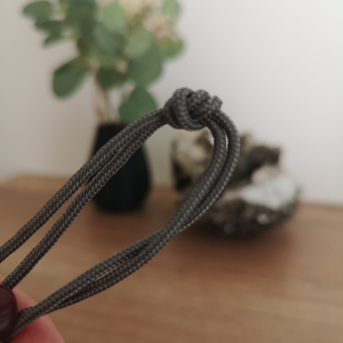 2mm paracord. Grey