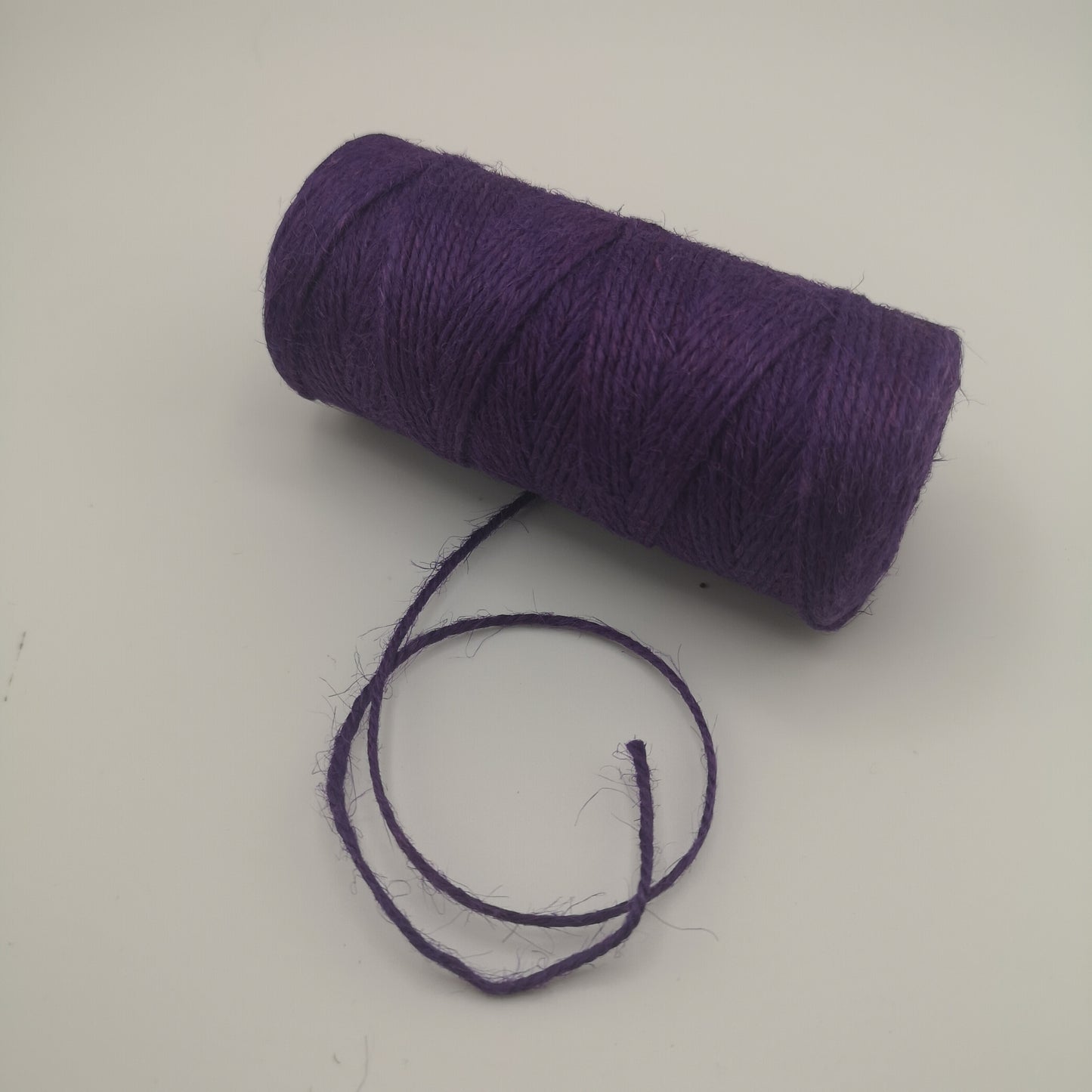 Natural Jute Twine Roll – Eco-Friendly Garden, Craft & Packaging String