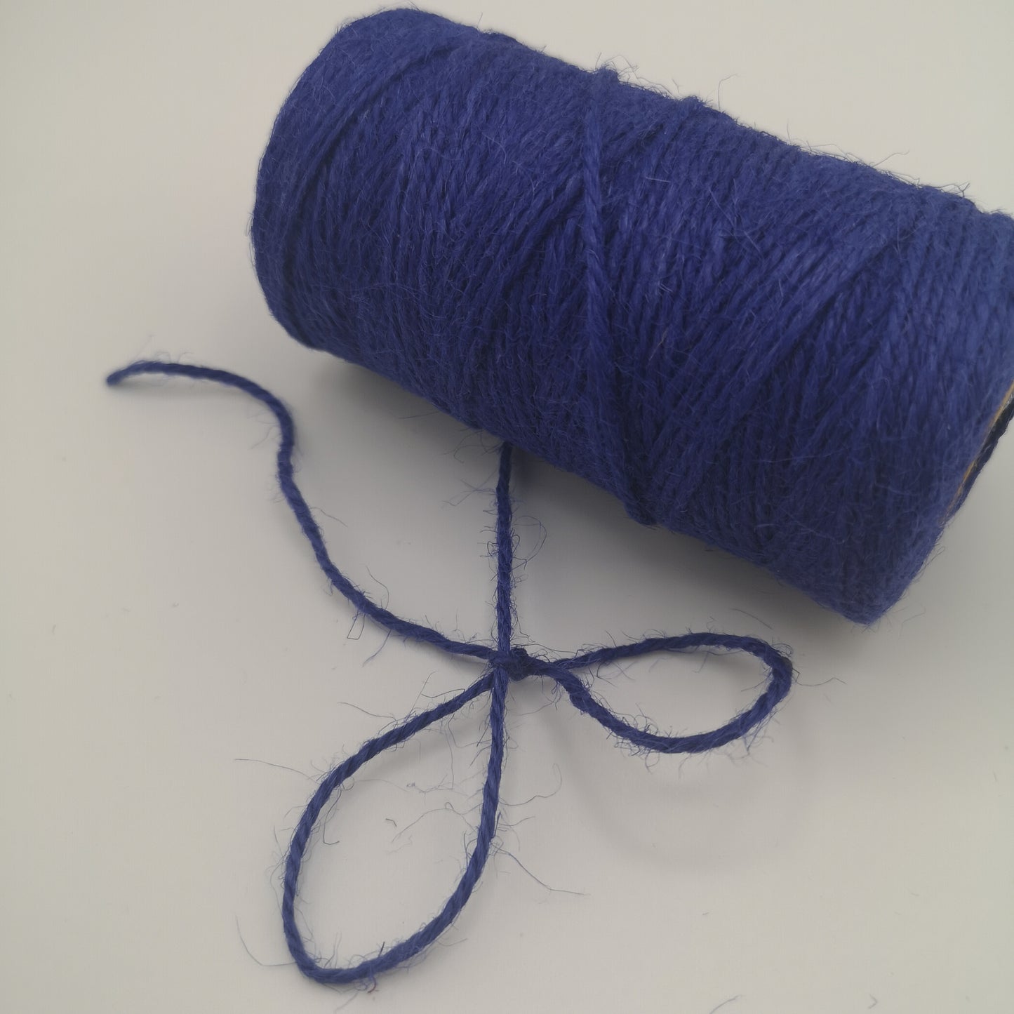 Natural Jute Twine Roll – Eco-Friendly Garden, Craft & Packaging String