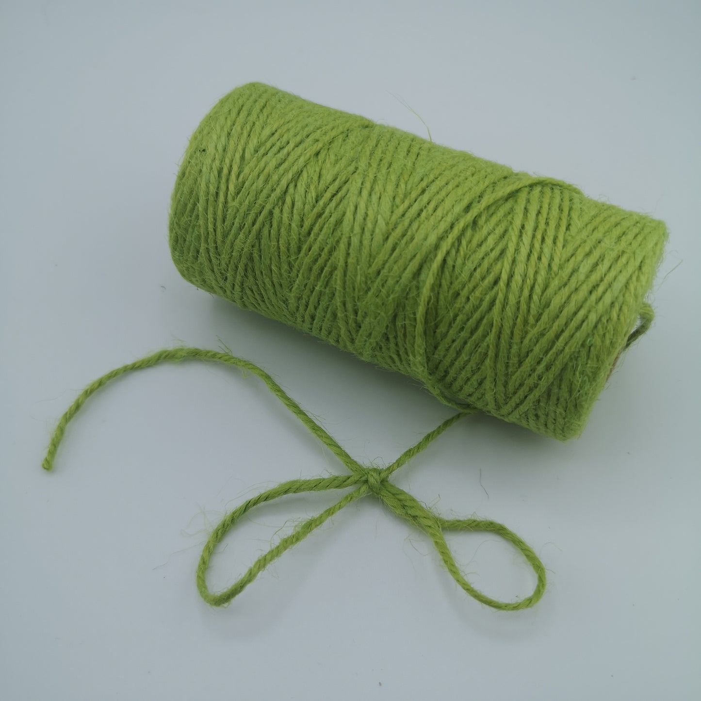 Natural Jute Twine Roll – Eco-Friendly Garden, Craft & Packaging String