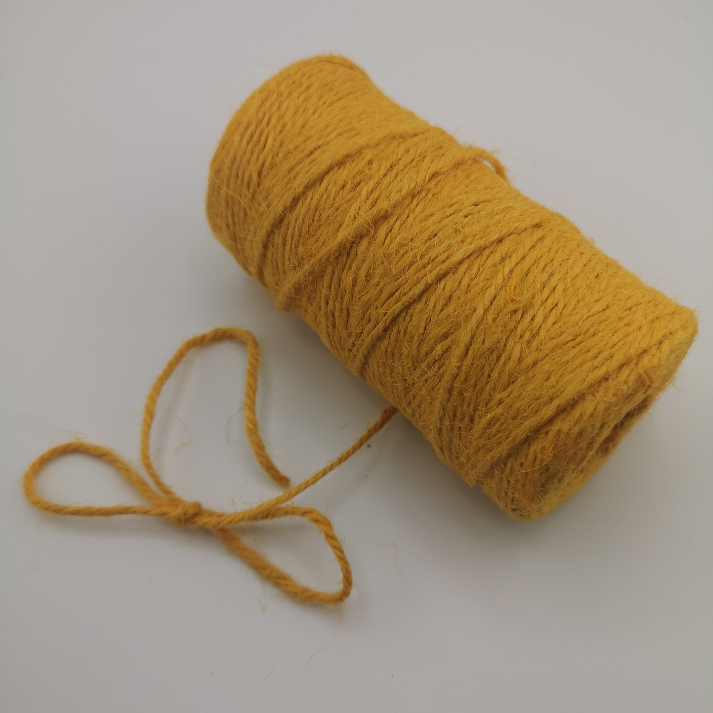 Natural Jute Twine Roll – Eco-Friendly Garden, Craft & Packaging String