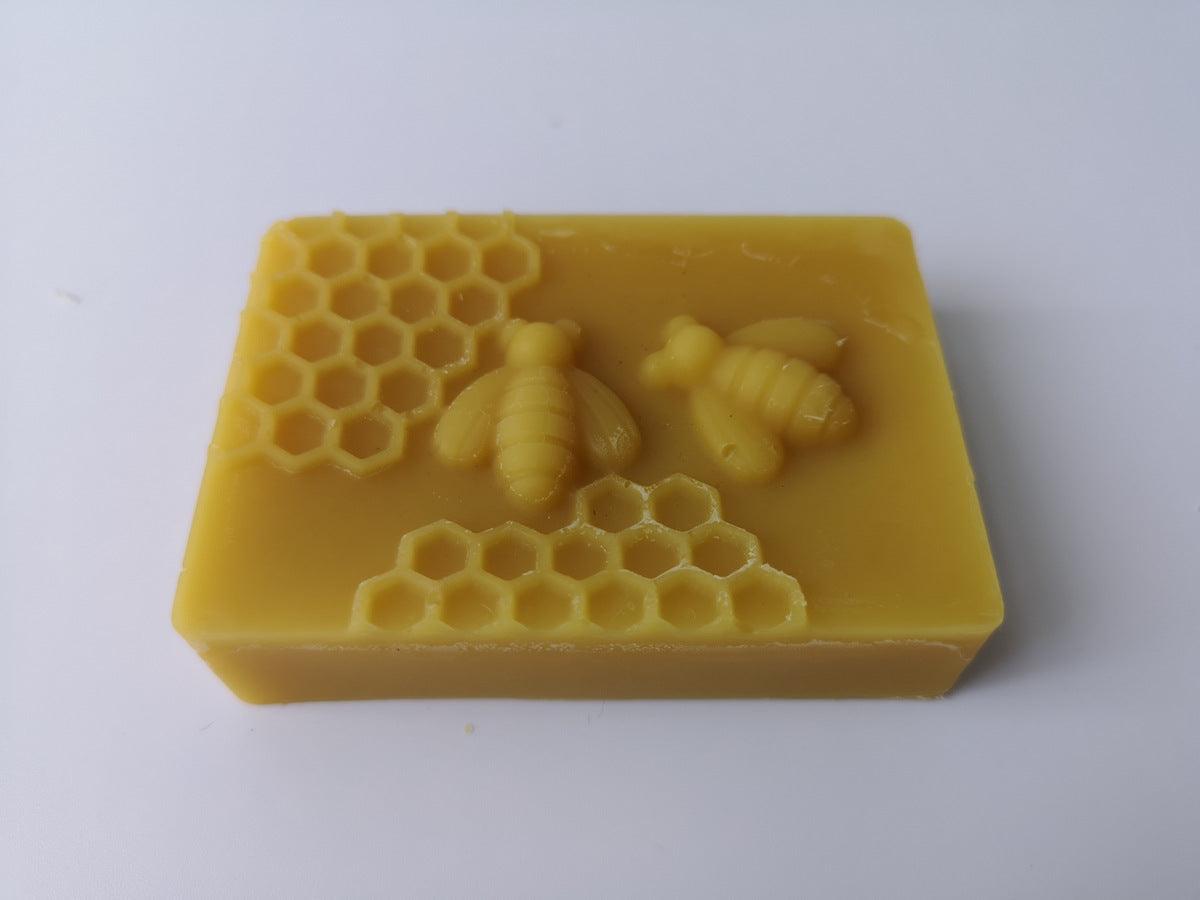 100% Beeswax melts - 2 little bees