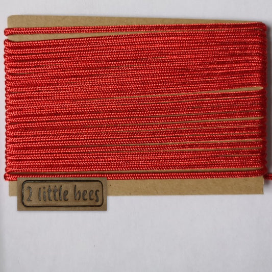 2mm paracord. Red - 2 little bees