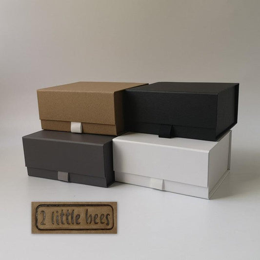 Gift magnetic boxes.